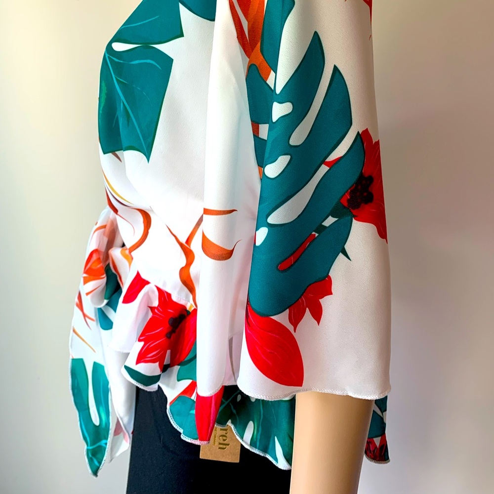 New Floral Summer Top 2X & Large - Picture 5 of 6